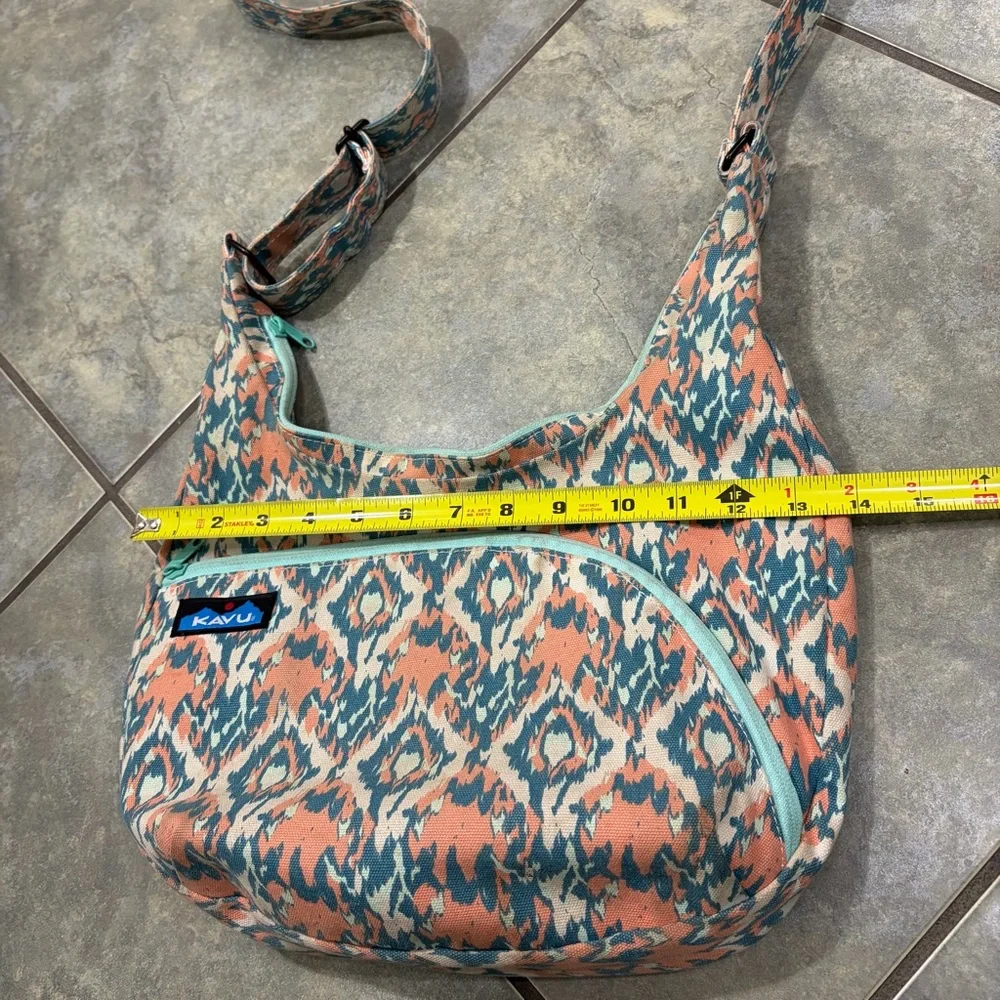 Kavu Crossbody Bag Adjustable Strap Colorful Medium Size Boho Country Coastal - Picture 13 of 15